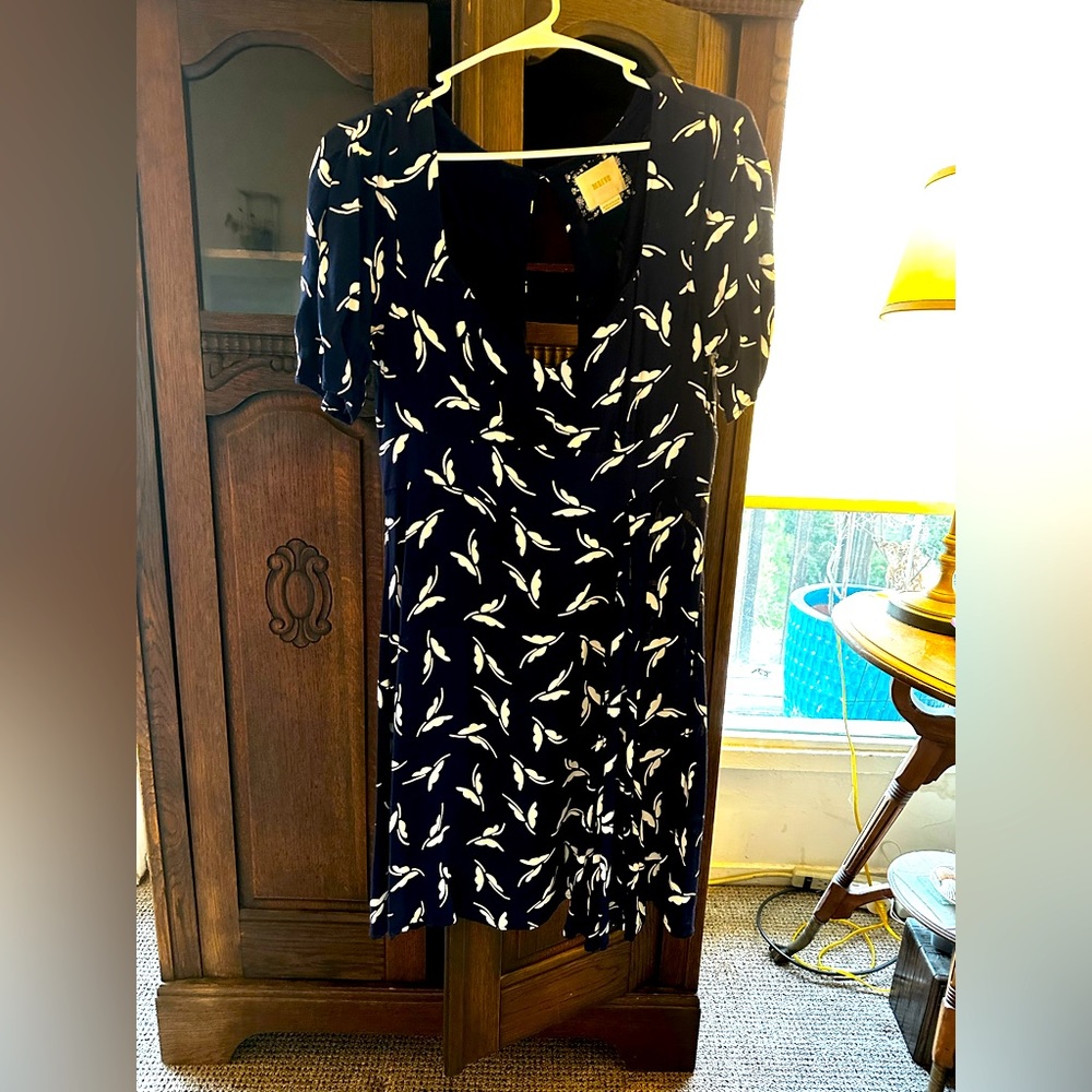 Maeve Navy Blue Mini Dress with White Leaf Print - Picture 2 of 4